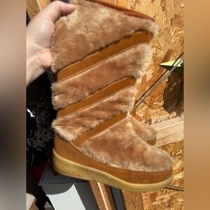 QUODDY moccasin boots